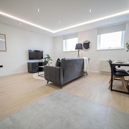 One And Two Bedroom Apartments Near Holloway Train Station By Belvilla Лондон Экстерьер фото