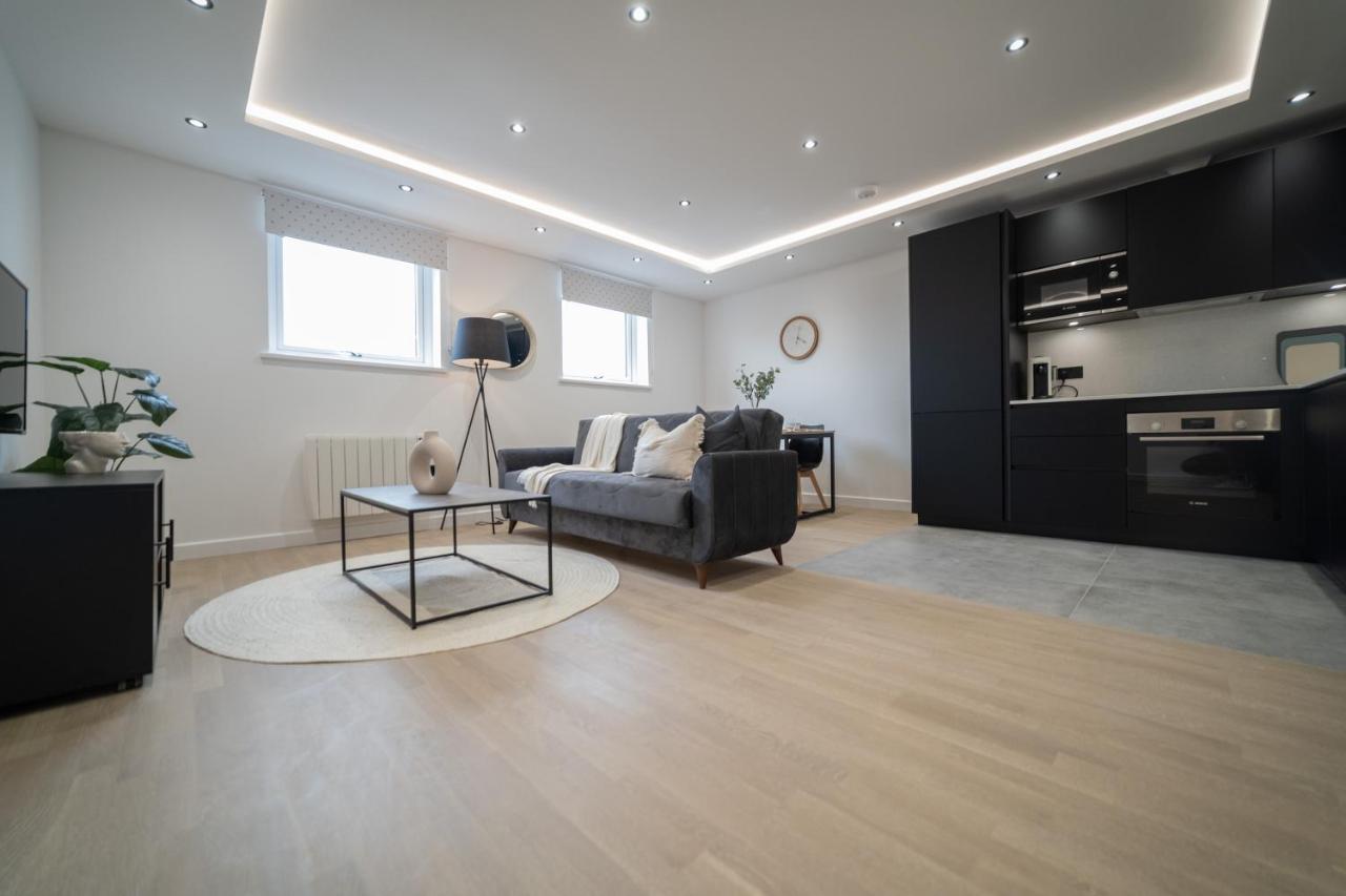 One And Two Bedroom Apartments Near Holloway Train Station By Belvilla Лондон Экстерьер фото