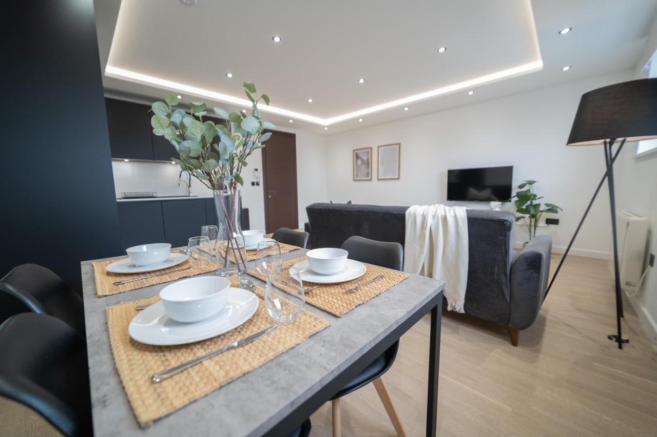 One And Two Bedroom Apartments Near Holloway Train Station By Belvilla Лондон Экстерьер фото