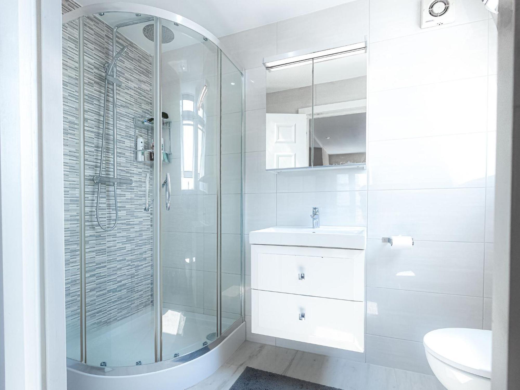 One And Two Bedroom Apartments Near Holloway Train Station By Belvilla Лондон Экстерьер фото